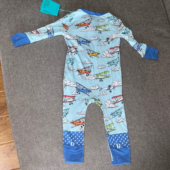 Perfect for the future pilot! Posh Peanut 3-6 month zip up - Picture 4 of 4
